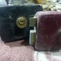 قفل درب منزل