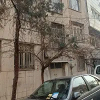 120-متر-کلنگی-ظفر