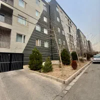 خیابان-سرزمین-فول-شیک-با-حیاط-خلوت-اختصاصی