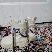 بوت یا چکمه|کیف، کفش، کمربند|چناران, |دیوار