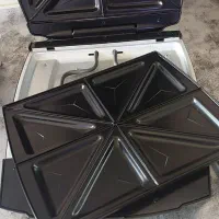 ساندویج ساز  کاملا نو