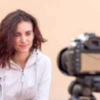 مجری خانم اینستاگرام بلاگر