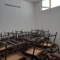 تعداد ۱۰۰ عدد صندالی محصلی