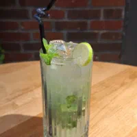 استخدام باریستا آقا و خانم