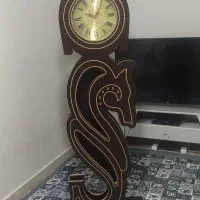 ساعت ایستاده چوبی