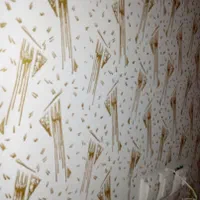 رنگ آمیزی .ساختمان .بتونه وکناف.طرح کاغذدرب پنجره