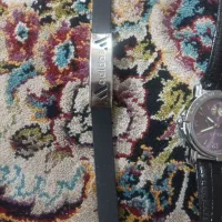 ساعت مچی در حد نو کاملا سالم فقط باتری ندار ه|ساعت|میانه, |دیوار