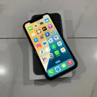 ایفون 11 مشکی دو سیم 64 گیگ