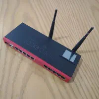 روتر میکروتیک مدل RB2011|مودم و تجهیزات شبکه|تربتحیدریه, سرمحله|دیوار