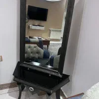 آینه و کنسول قدی