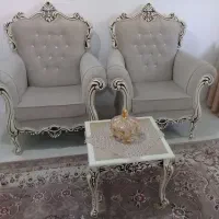 فروش مبل هفت نفره همراه باجلو مبلی و۳عدد عسلی