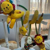 تعدادی عروسک آویزانی پلی گرو مناسب سیسمونی
