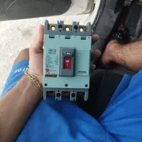 کلید اتو ماتیک  130امپر