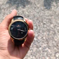 ساعت الگانس در حد نو