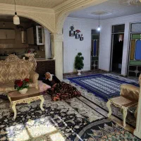 یک عدد خانه ویلایی با قیمت توافقی