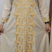 پیراهن عربی نخی خامه دوزی شده نو