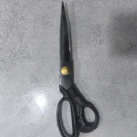 سه عدد قیچی خیاطی