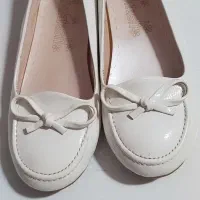 کفش دخترانه در حد نو