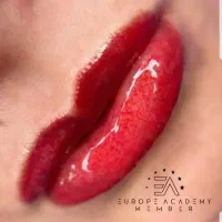 انواع خدمات آرایشی به ویژه کراتین و پروتئین‌ مو|خدمات آرایشگری و زیبایی|رشت, انصاری|دیوار