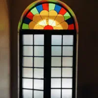 ساخت پنجره شیشه‌ای سنتی