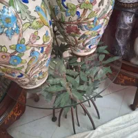 یک جفت  گلدان  آنتیک برجسته
