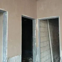 اجرای گچ و خاک ودیوارچینی شیب بندی ساختمان