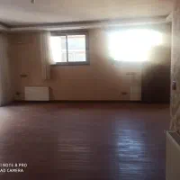 خیابان آذر طبقه اول ۱۲۰ متر دو خواب تک واحدی|اجارهٔ آپارتمان|اصفهان, عباس‌آباد|دیوار