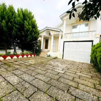 نیم پیلوت مبله،250متری،بهترین لوکیشن