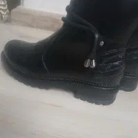 نیم پوتین اکبند