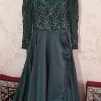 لباس مزونی سایز ۴۶ و به سایز ۴۸ هم میخوره