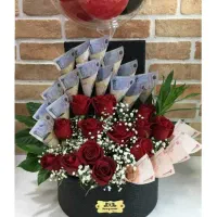 باکس گل رمانی با تزیین پول برا روز مادر|گل مصنوعی|ورامین, ورامین|دیوار