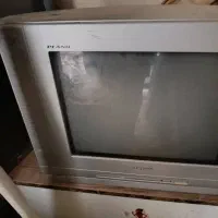 تلوزیون و لوستر