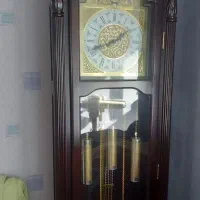 ساعت‌ایستاده. گرامافون.اتوپرس.میزتلفن