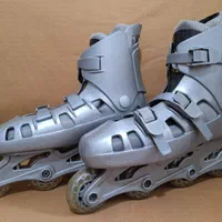 کفشهای اسکیت شیکاگو و تایگر|دوچرخه، اسکیت، اسکوتر|اراک, |دیوار