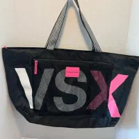 توت بگ ورزشی ویکتوریا سکرت خرید دوبی و آویز کلید