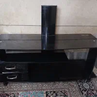 میز تلوزیون شیشه ای