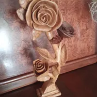 دسته گل ساخته شده از چوب راش