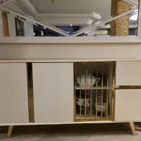 کنسول و آینه