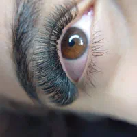 انجام اکستنشن مژه با بهترین کیفیت در گوراب زر میخ