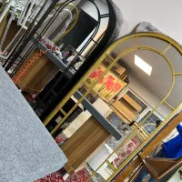 آیینه قدی پنجره ای