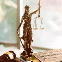 قاضی اسبق وکیل دادگستری مشاوره حقوقی