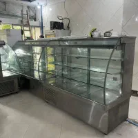 یخچال و ویترین شیرینی و قنادی