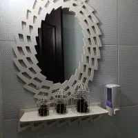 آینه و روشویی دستشویی