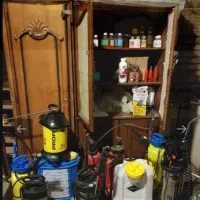 سمپاشی سوسک ریز کابینتی ودرشت فاضلابی|خدمات نظافت|کرمان, |دیوار