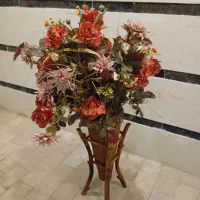 گل با گلدان چوبی فانتزی زیبا|گل مصنوعی|تهران, قلهک|دیوار