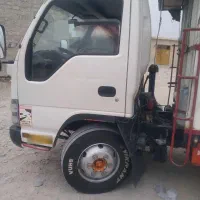 خاور ایسوزو۶تن.