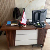 میز ‌‌صندلی اداری