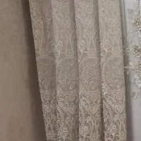 والان نگینی