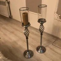 جا شمعی کنار سالنی