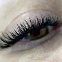 اکستنشن مژه با تخفیف ویژه به مدت کوتاه